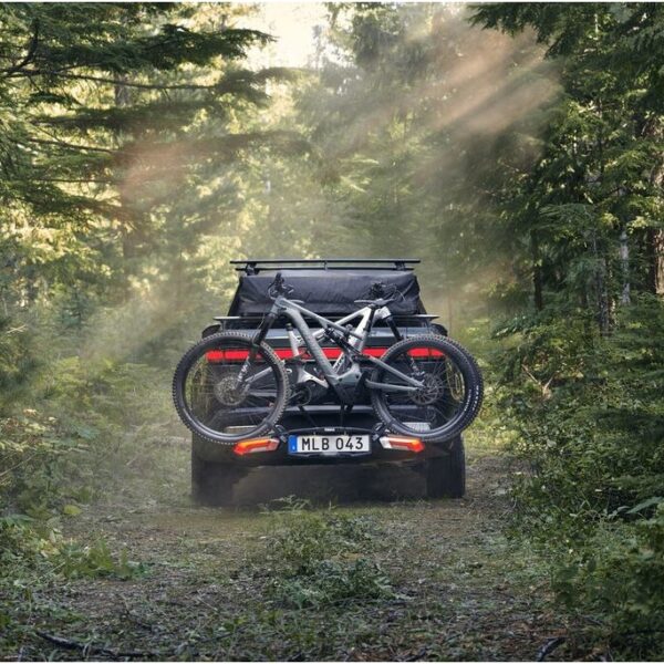 Thule Epos 2 Foldable Hitch Platform Bike Rack for 2-Bikes - Black - Image 4