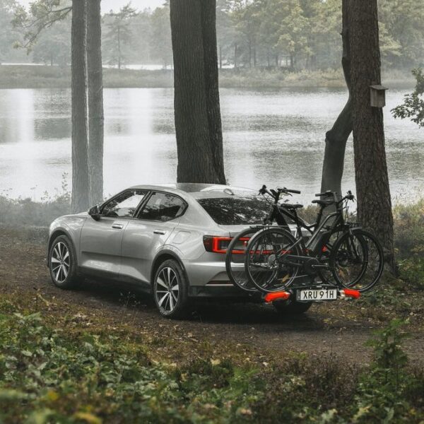 Thule Epos 2 Foldable Hitch Platform Bike Rack for 2-Bikes - Black - Image 5